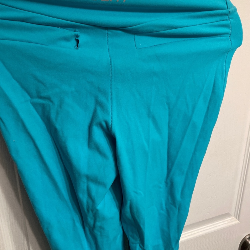 Green legging by echt